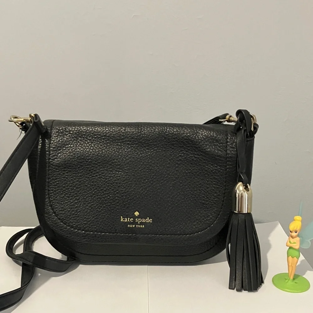 Kate Spade Black Pebble Leather Crossbody. - Picture 1 of 4